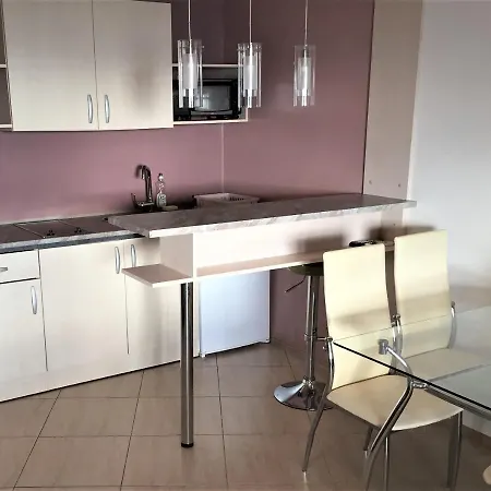 Apartament Aheloy *
