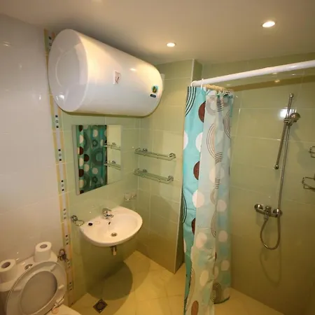 Apartament Aheloy Lägenhet